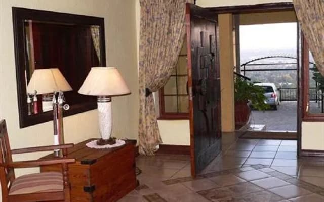 Mont Paradiso Guesthouse