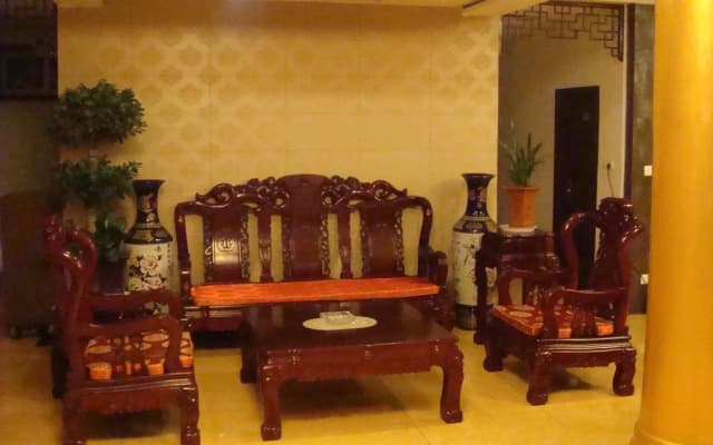 Suzhou Dazhaimen Hotel