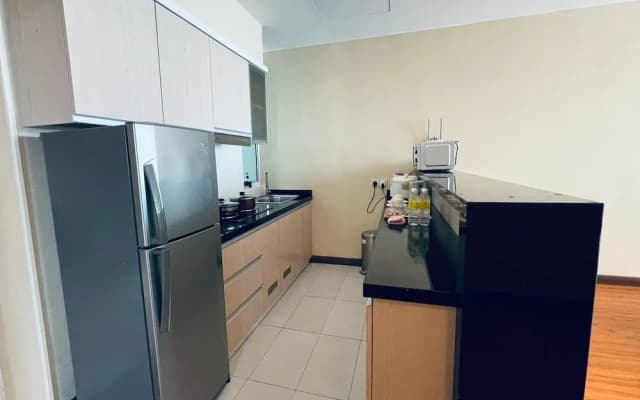 Jinhold Apartment Hotel Bintulu