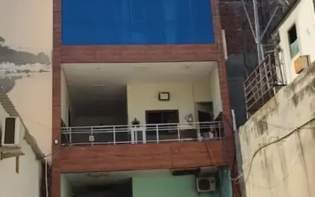 Goroomgo Gaurav Regency Hisar