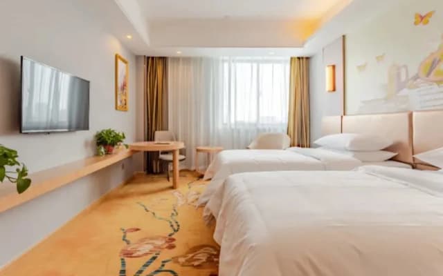 Vienna Hotel (Hefei North 2nd Ring International Auto City)