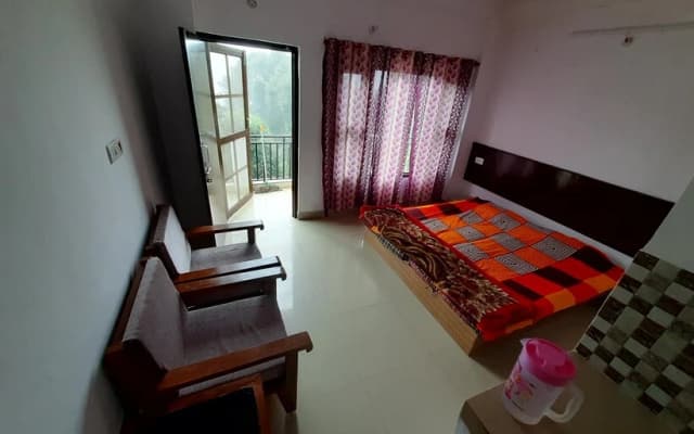 Janardan Studio Hotel Kausani