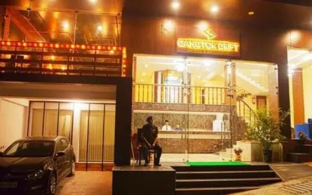 Gangtok Drift Hotel & Restobar