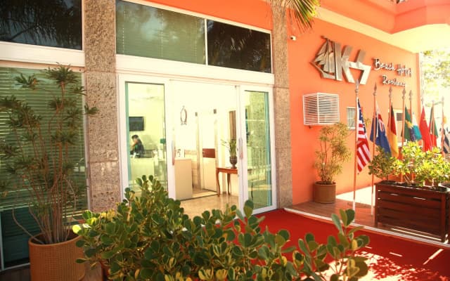 KS Beach Hotel