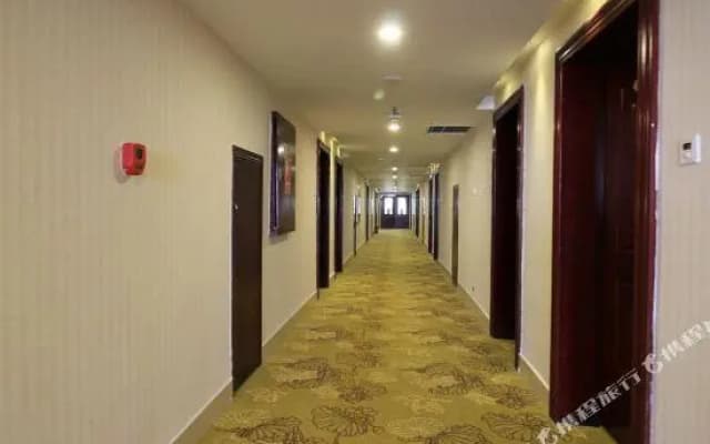Yuwan Hotel