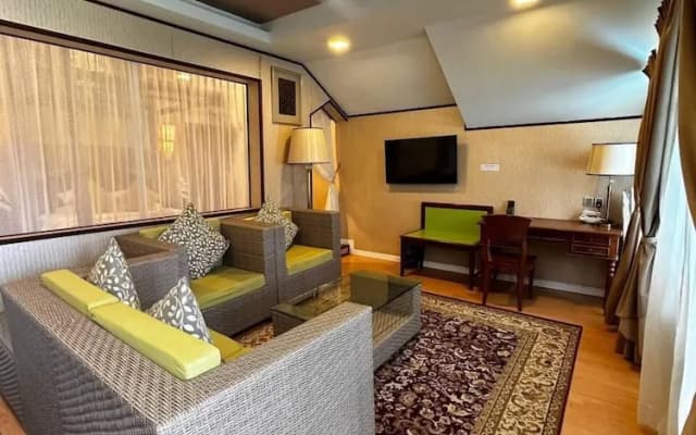 Perhentian Island Coralview Resort