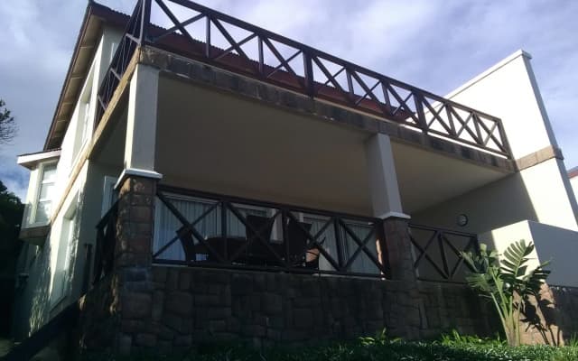 Brenton On Rocks Luxury Guest House