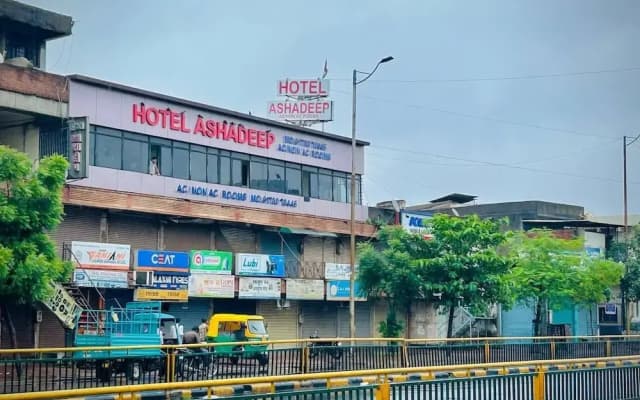 Hotel Ashadeep
