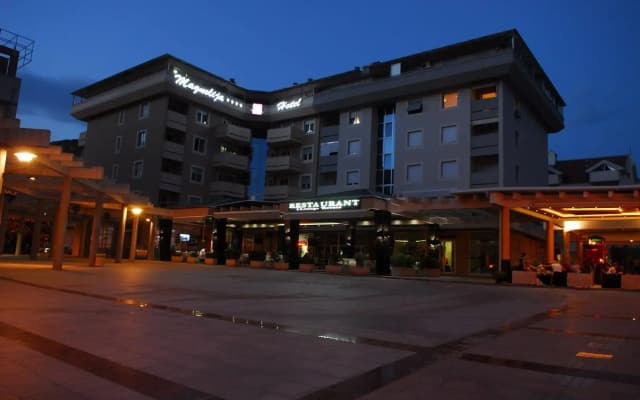 Hotel Magnolija