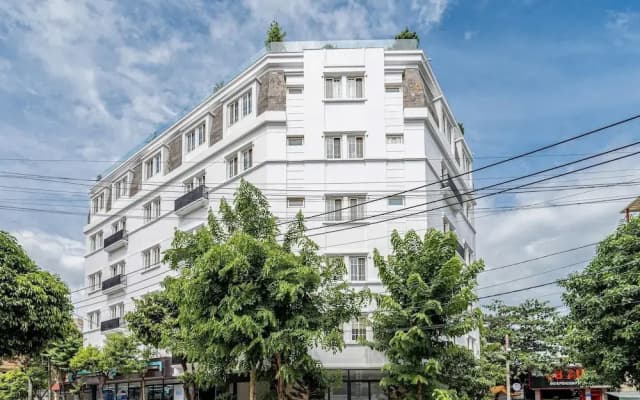 Luxury 3BR in ThaoDien Gym Best Location