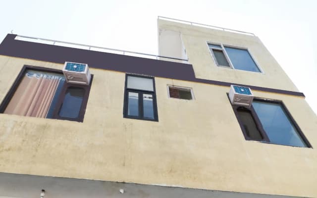 Hotel RK Inn by OYO Rooms