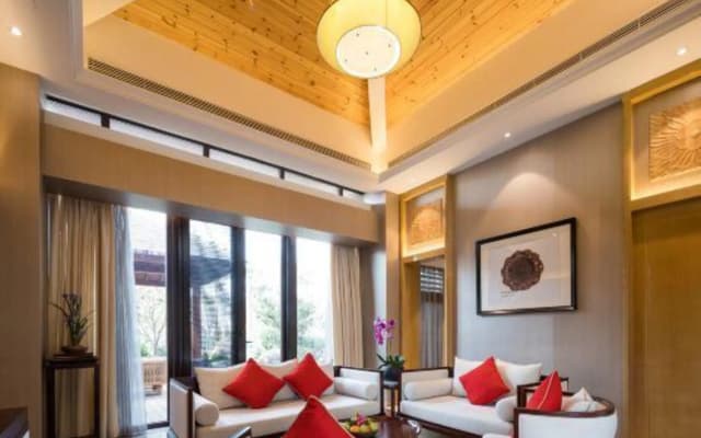 Gudian Banshan Hot Spring Hotel