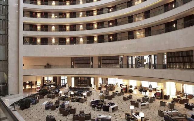 Renaissance Tianjin Lakeview Hotel cum Marriott Executive Apartments