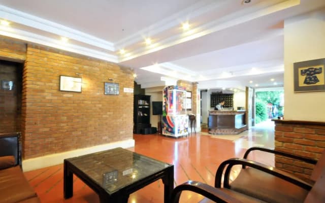 Green Park Aparts Hotel