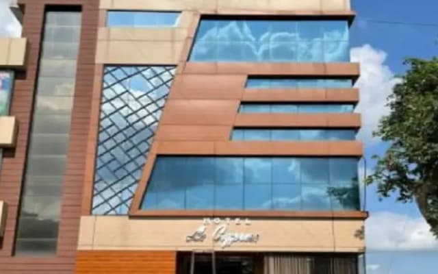 Le Cypress - Bareilly