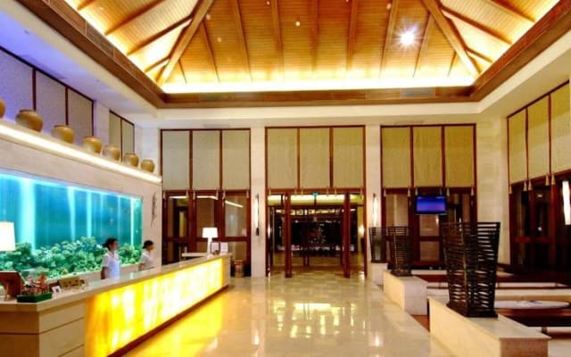 Yalong Bay Golf Club
