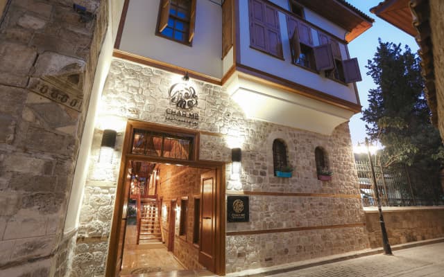Charme Hotel