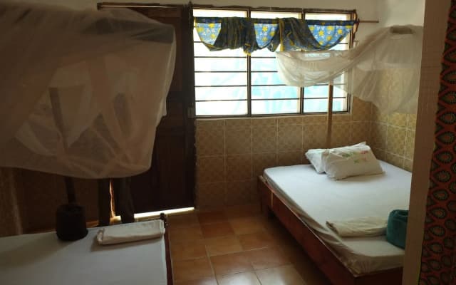 Homeland Swahili Lodge - Hostel