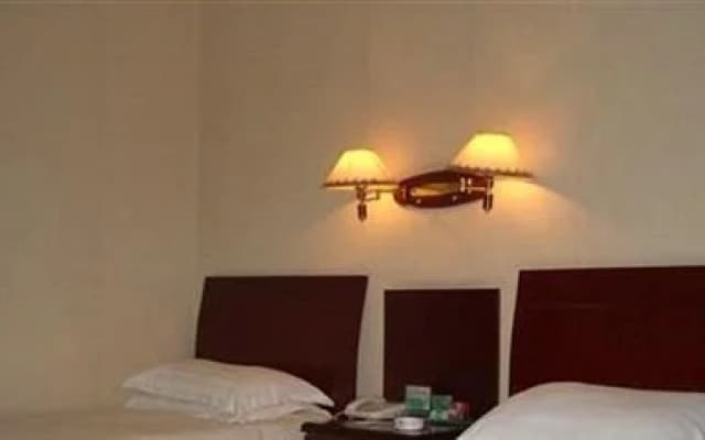 Jiaozuo Xindong Sunshine Hotel