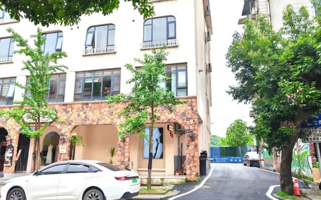 Guilin O-LIVE Social Hotel