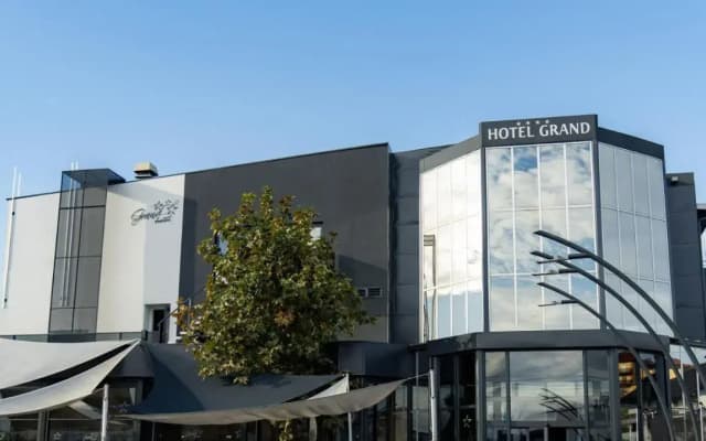 Hotel Grand