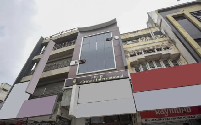 Grover International by OYO Rooms