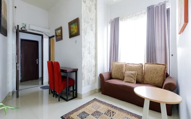 Urbanview SRB Near Mall Ciputra Cibubur