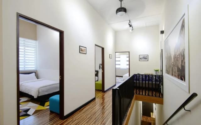 Gurney Terrace 9