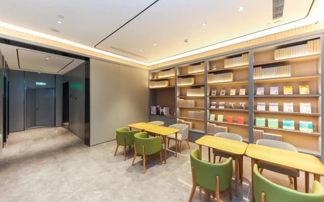 Ji Hotel Cixi Municipal Government