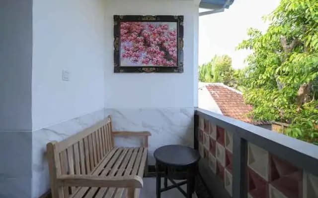 RedDoorz @ Lotus House Seminyak