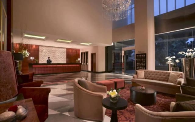 Oakwood Premier Cozmo Jakarta