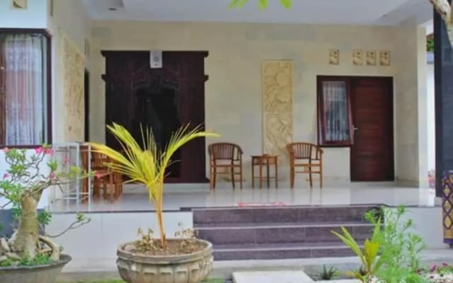 Nyuh Kadah Guest House