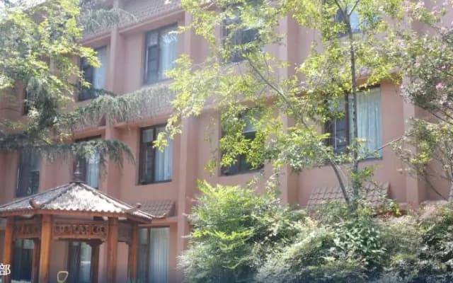 Daguan Kunming Hotel (Daguan Park Branch)