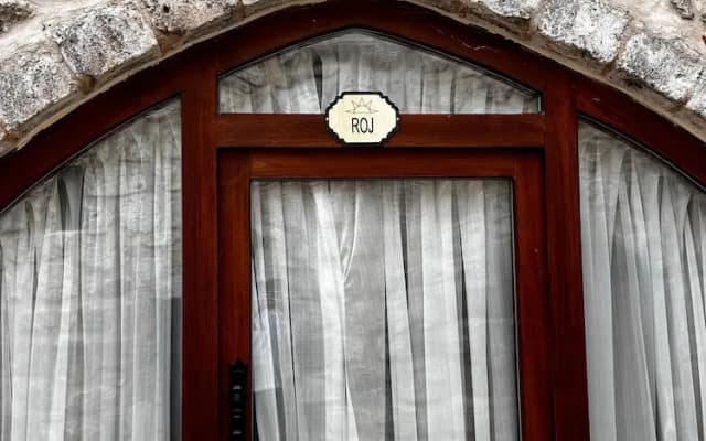 Arev Otel