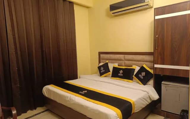 Hotel Mercury Inn by Sonachi 8558820852