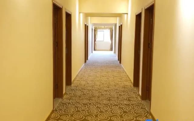 WRB Hotel
