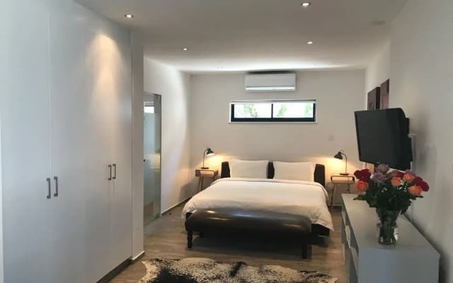 51 on Camps Bay Guest House
