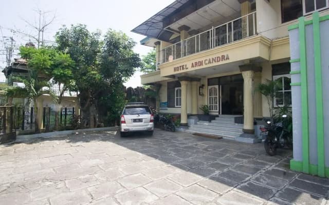 RedDoorz Syariah @ Jalan Gajah Mada
