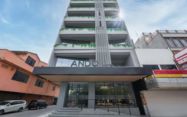 Ando Hotel Batam