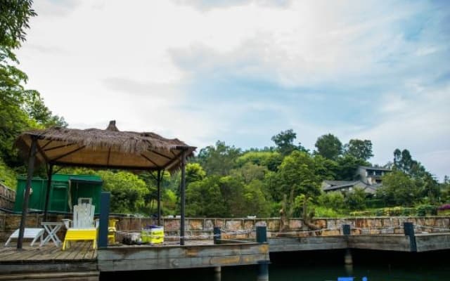 Red River Valley Hot Spring Resort Mile