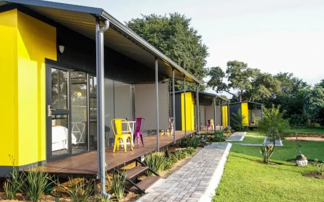 SleepOver Phabeni Gate