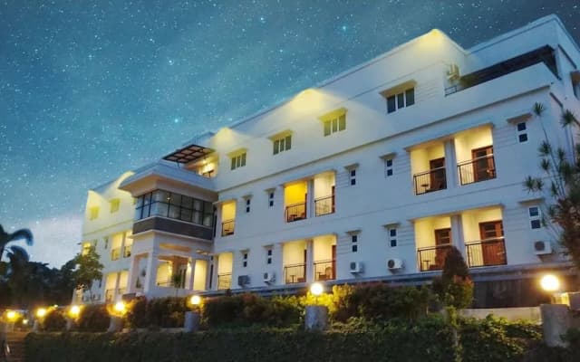 Kuraya Residence