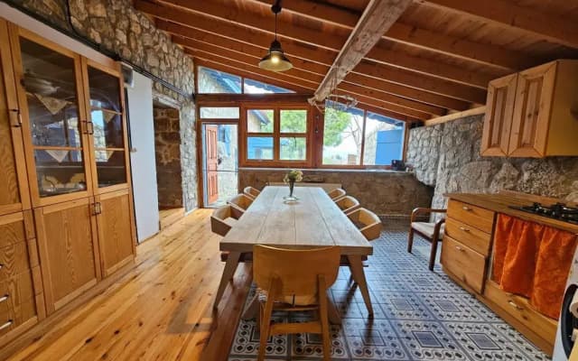 Tepeboz Stone House Karaburun