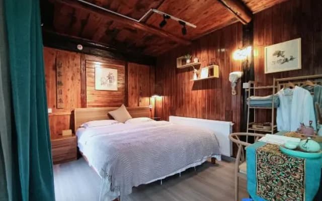 HuaFangYunShe homestay