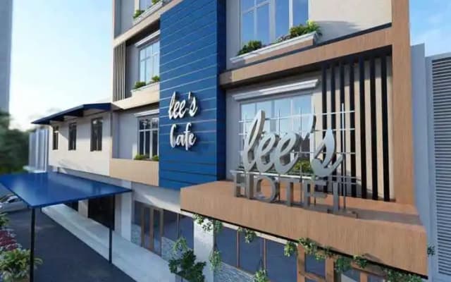 Lees Hotel