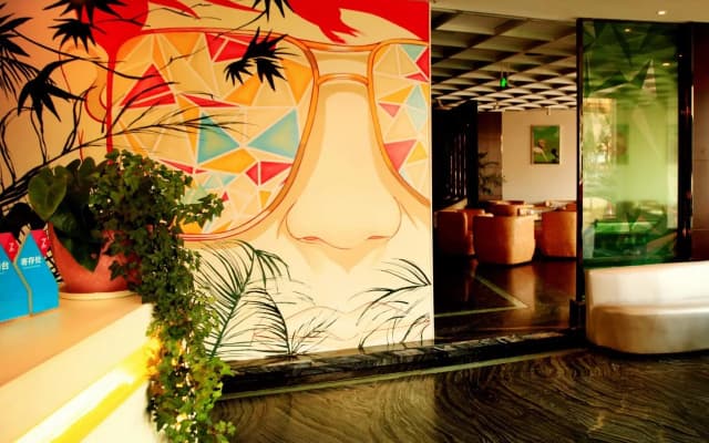 Zmax Hotel