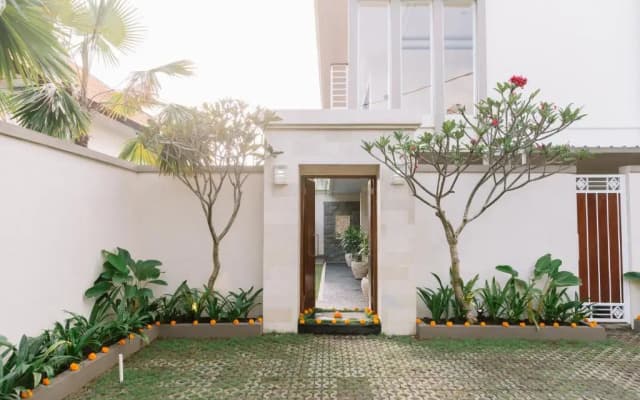 Kubu Benoa Guest House Nusa Dua