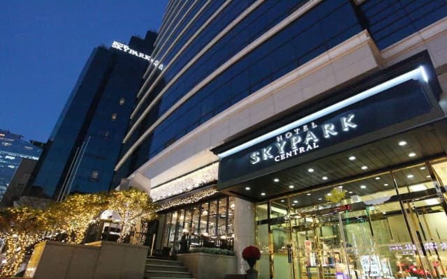 Hotel Skypark Central Myeongdong