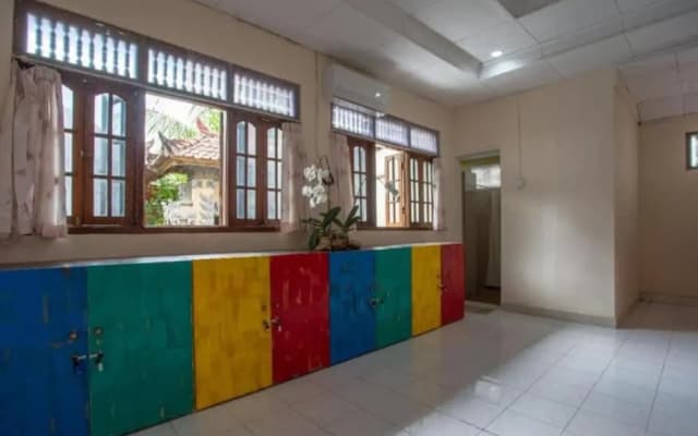 Nushe Hostel & Room