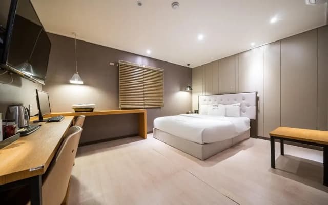Tongyeong Hotel VOLE